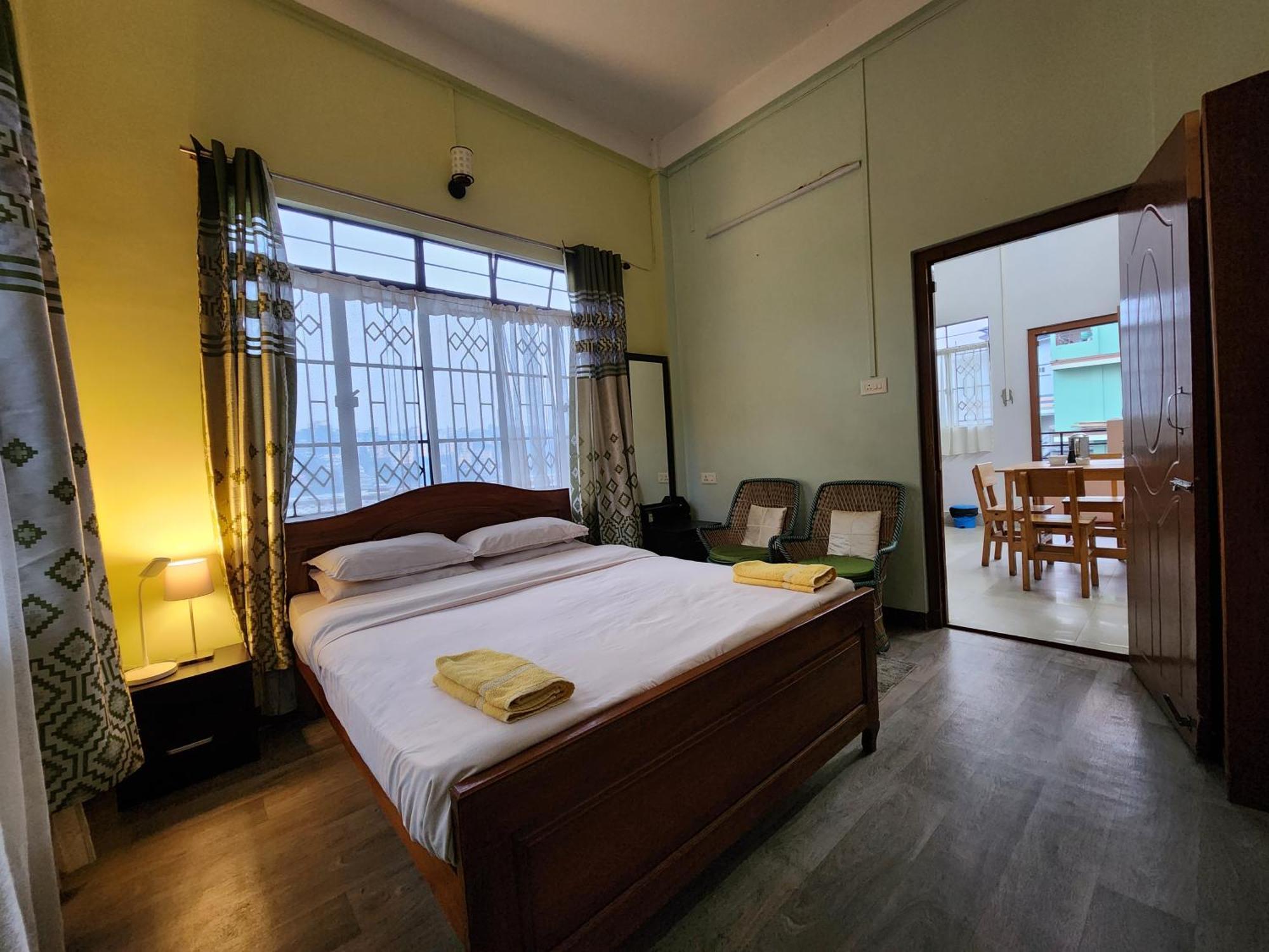 Cafe Sola Bnb Shillong Eksteriør bilde