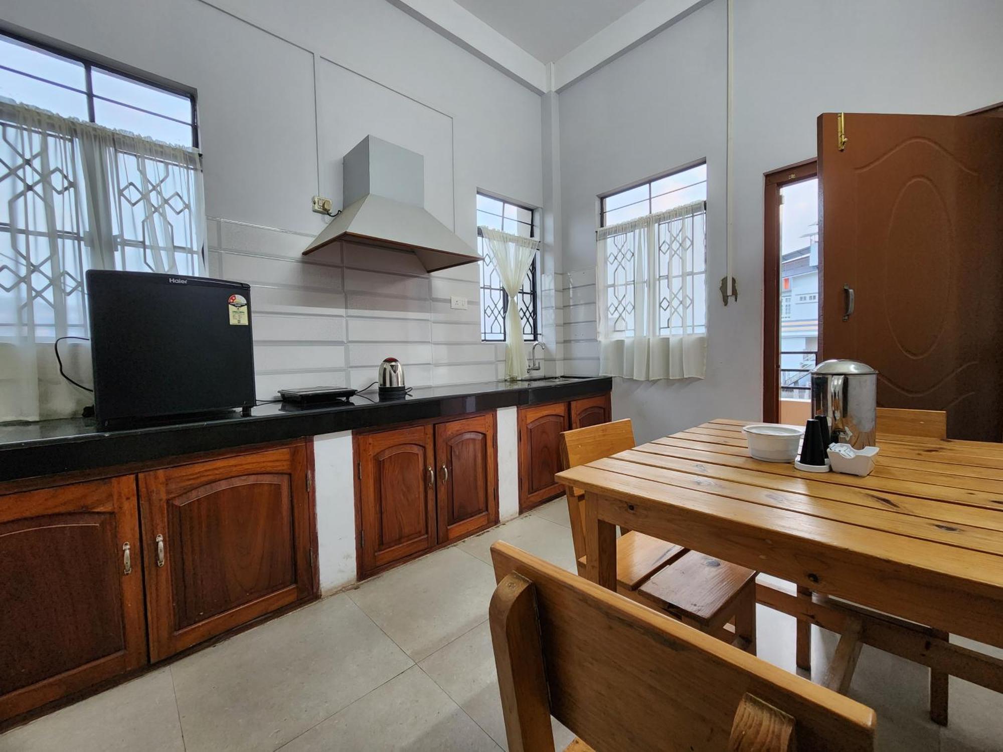 Cafe Sola Bnb Shillong Eksteriør bilde