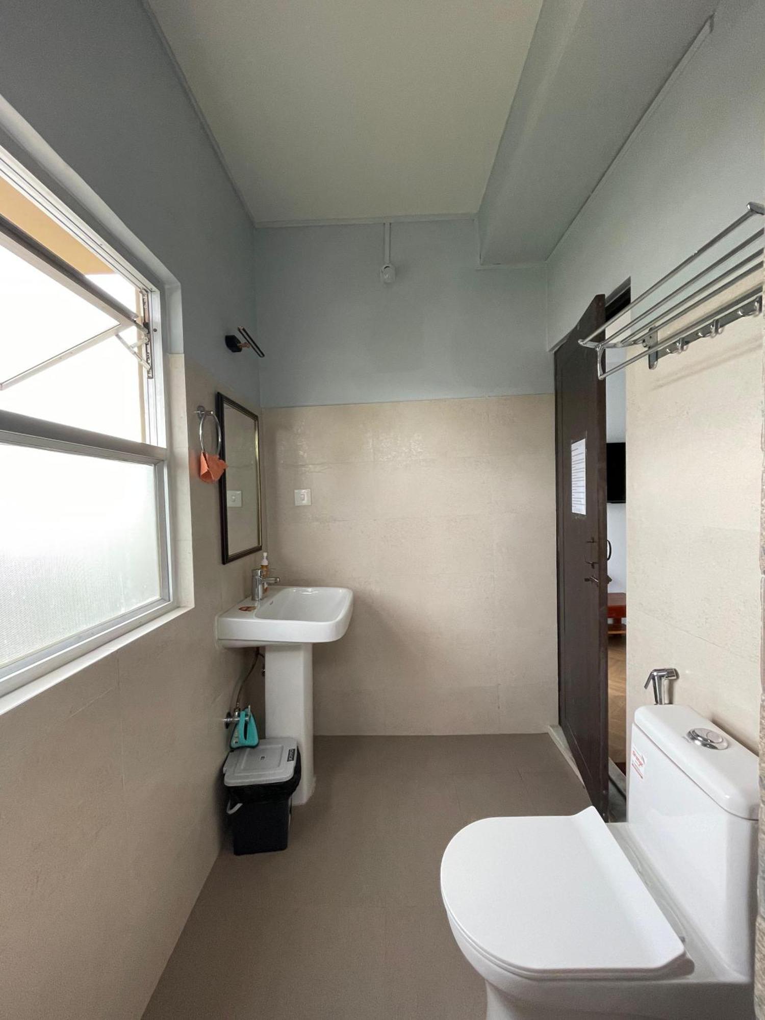 Cafe Sola Bnb Shillong Eksteriør bilde