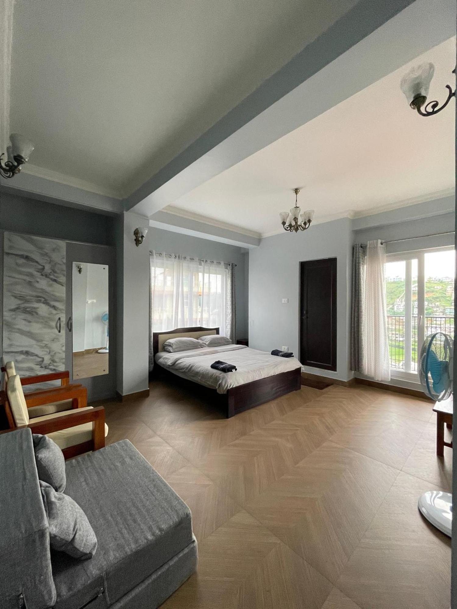 Cafe Sola Bnb Shillong Eksteriør bilde