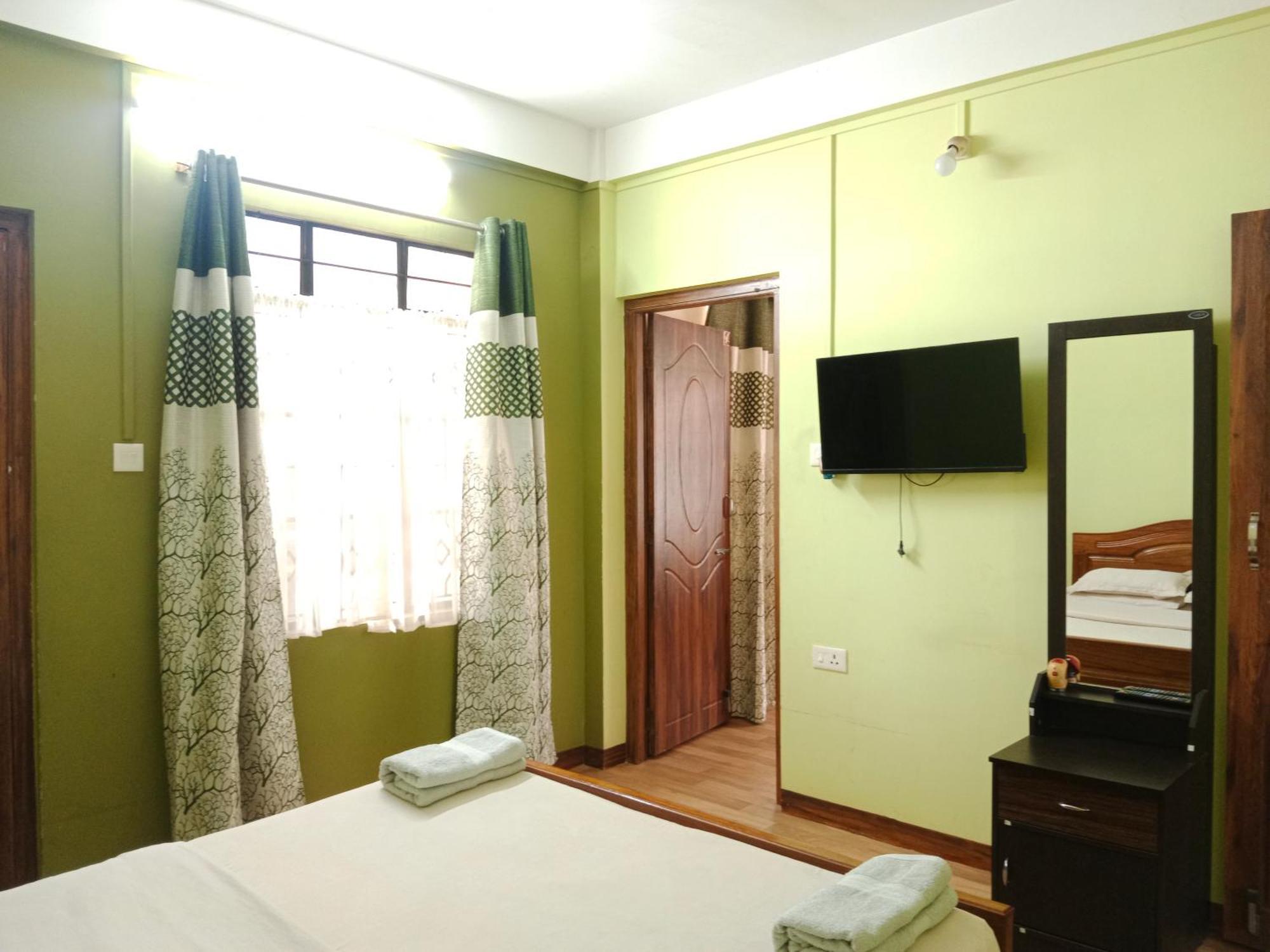 Cafe Sola Bnb Shillong Eksteriør bilde